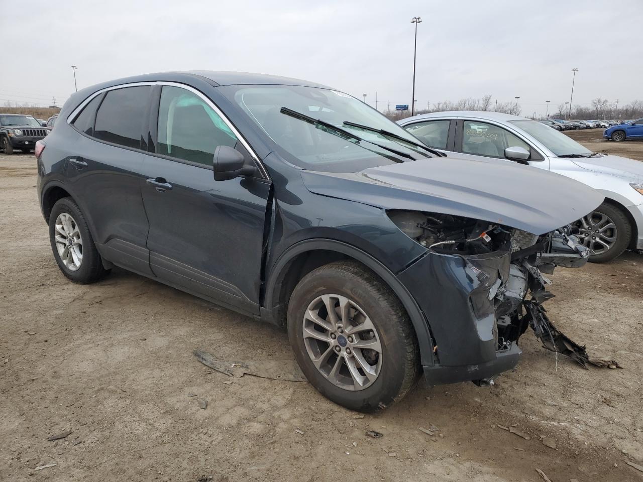 2022 Ford Escape VIN 1FMCU9G63NUB69943 Copart auction photo, front end damage thumbnail 4