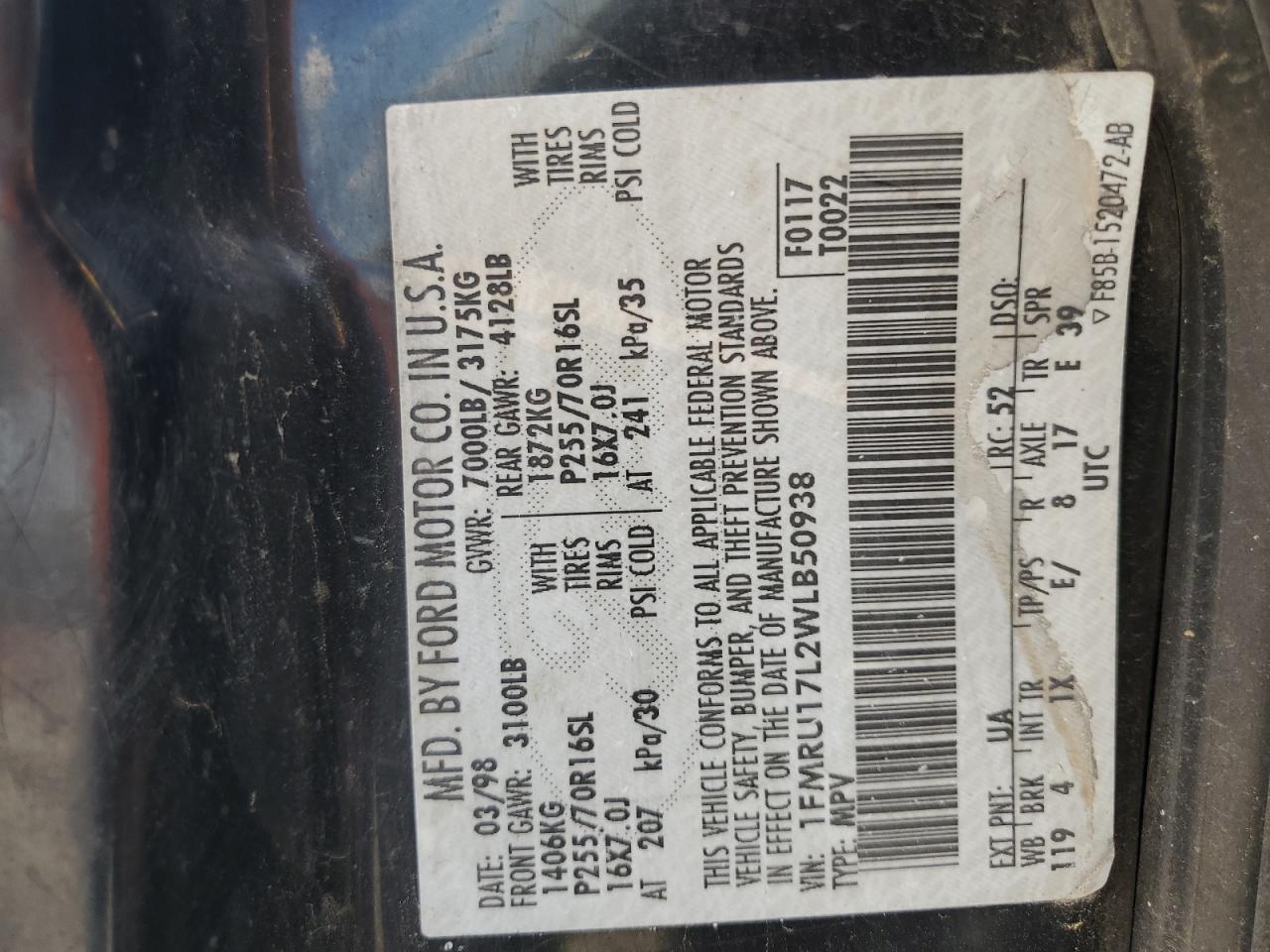1998 Ford Expedition VIN 1FMRU17L2WLB50938 Copart auction photo, front end damage thumbnail 13