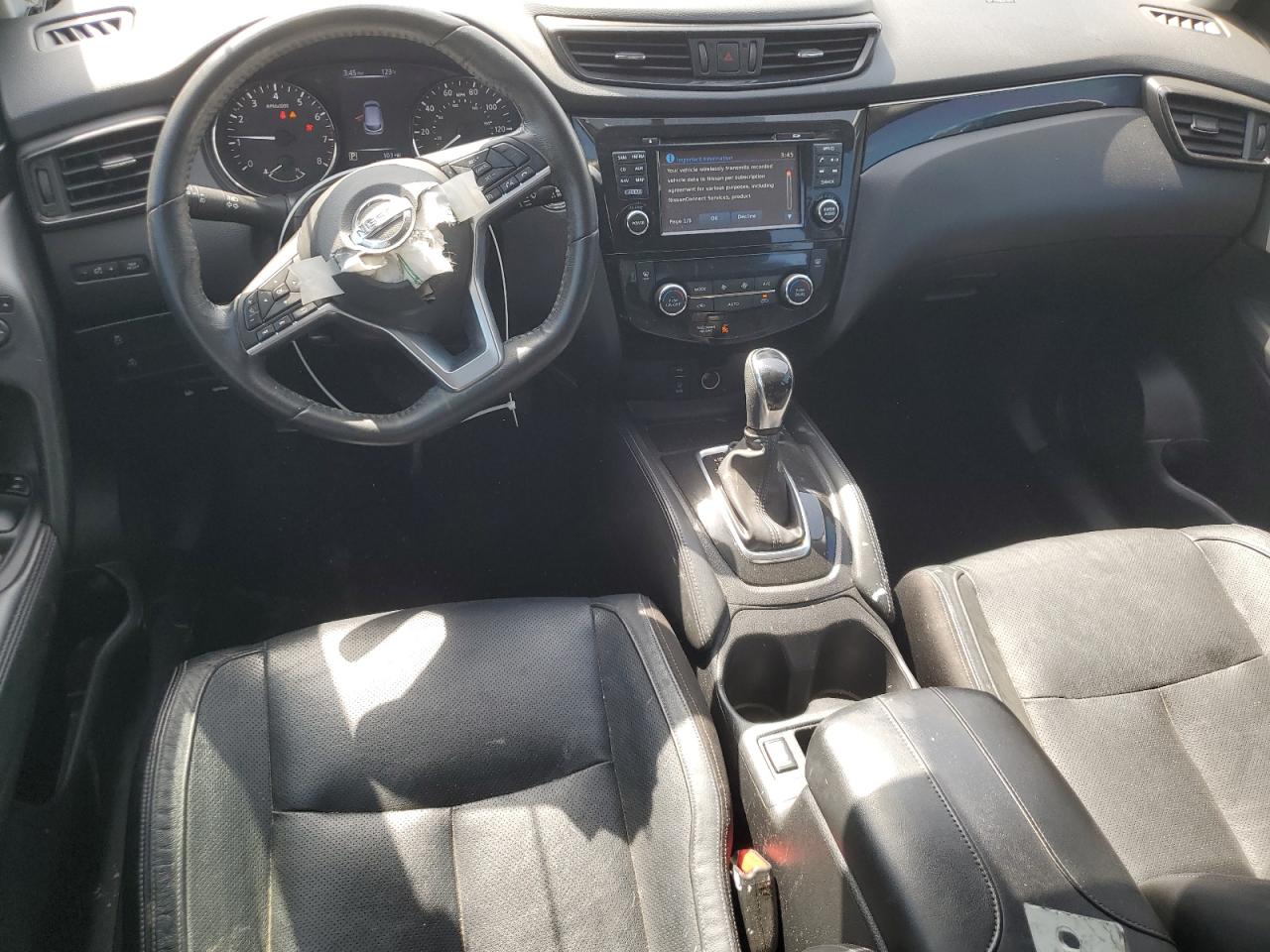 2017 Nissan Rogue VIN JN1BJ1CP1HW034335 Copart auction photo, front end / minor dent/scratches damage thumbnail 8