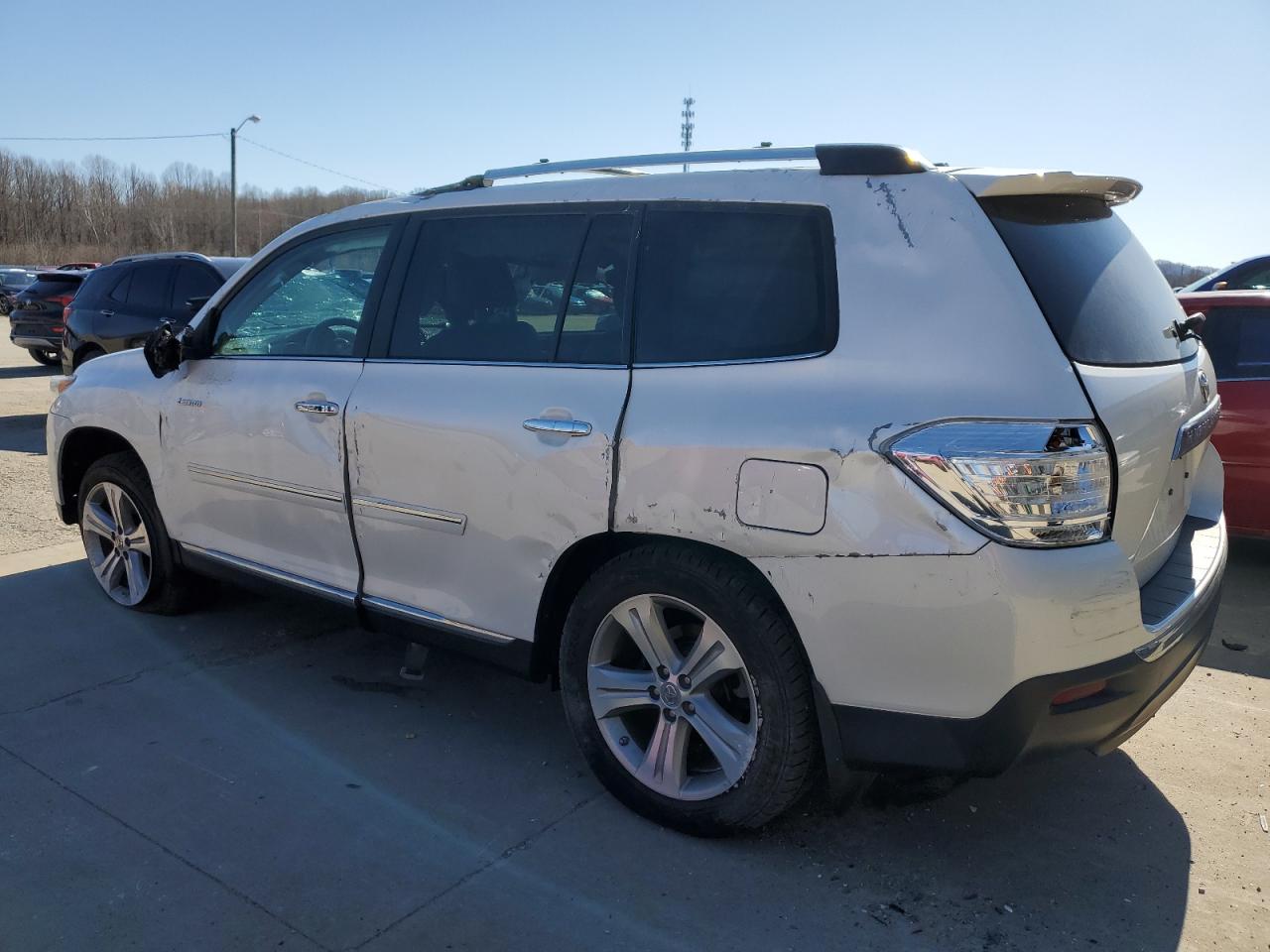 2013 Toyota Highlander VIN 5TDDK3EH5DS244192 Copart auction photo, rollover damage thumbnail 2