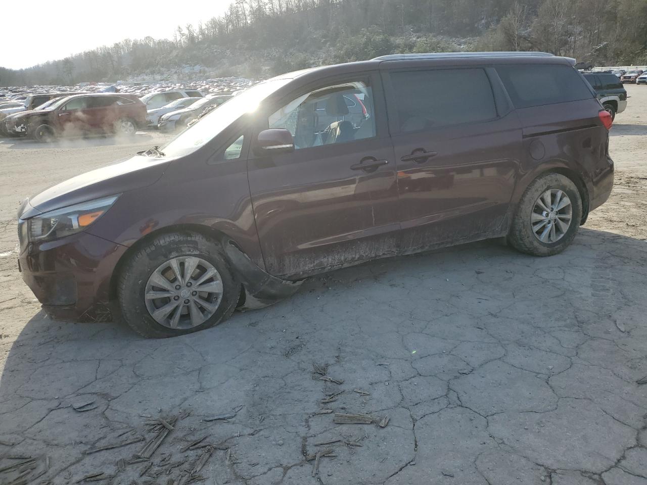 2016 KIA Sedona VIN KNDMB5C14G6115334