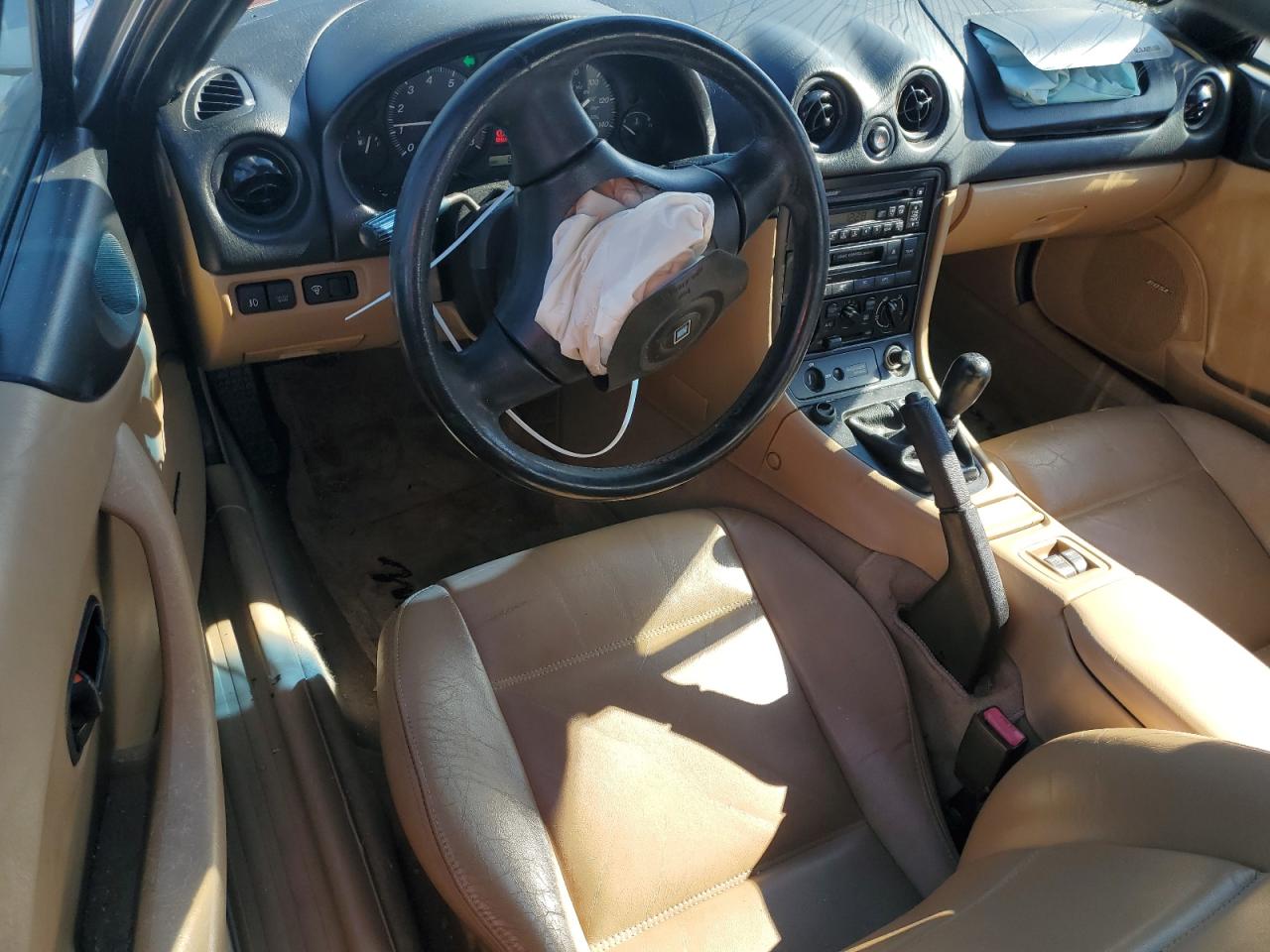 2000 Mazda MX-5 VIN JM1NB3534Y0144375 Copart auction photo, all over damage thumbnail 8