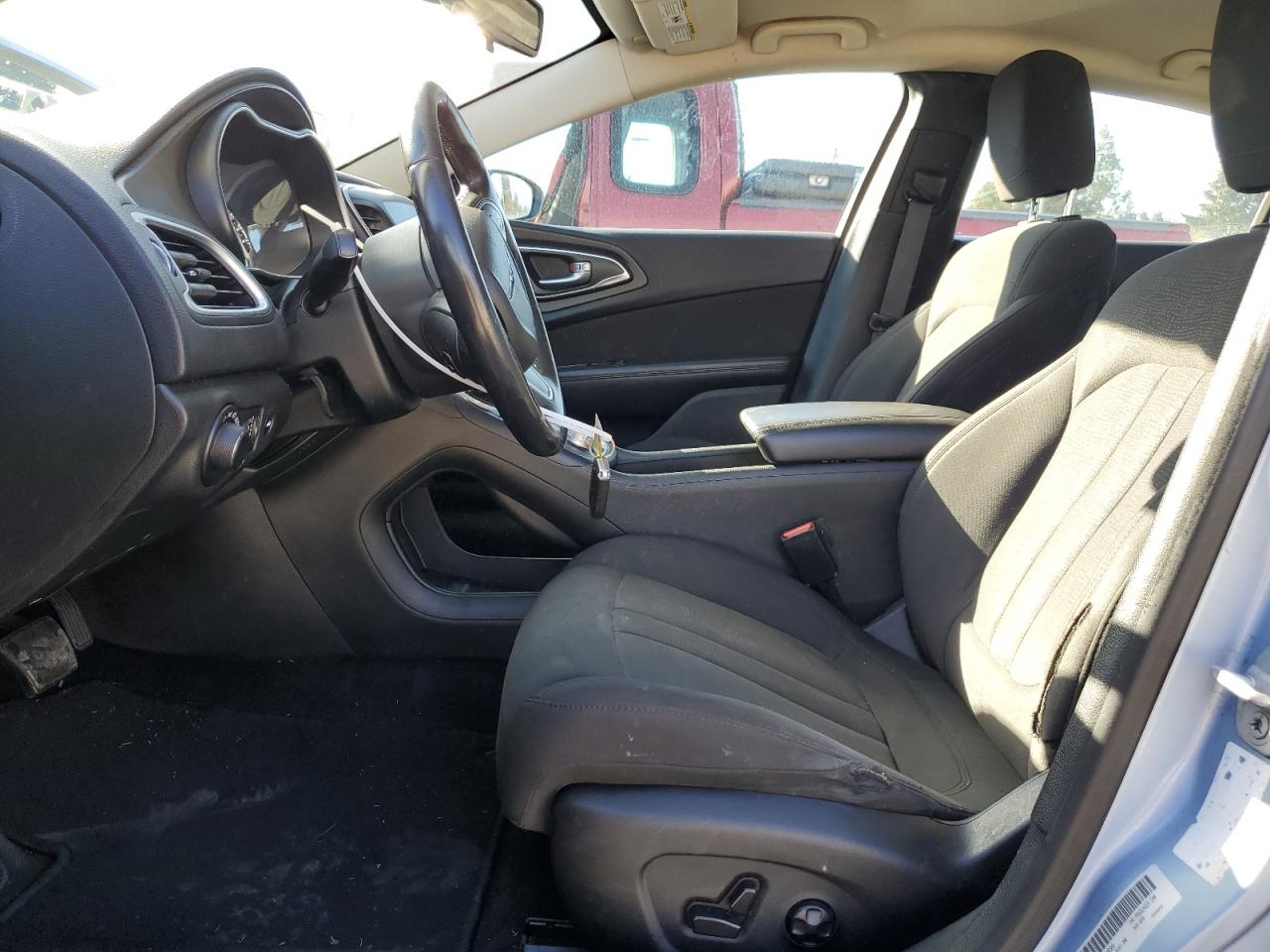 2015 Chrysler 200 VIN 1C3CCCAB2FN696303 Copart auction photo, front end damage thumbnail 7