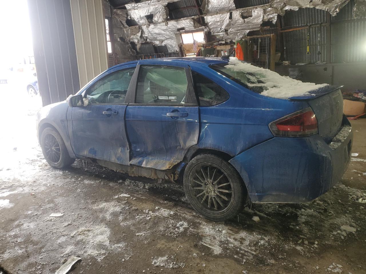 2011 Ford Focus VIN 1FAHP3GN8BW136058 Copart auction photo, side damage thumbnail 2
