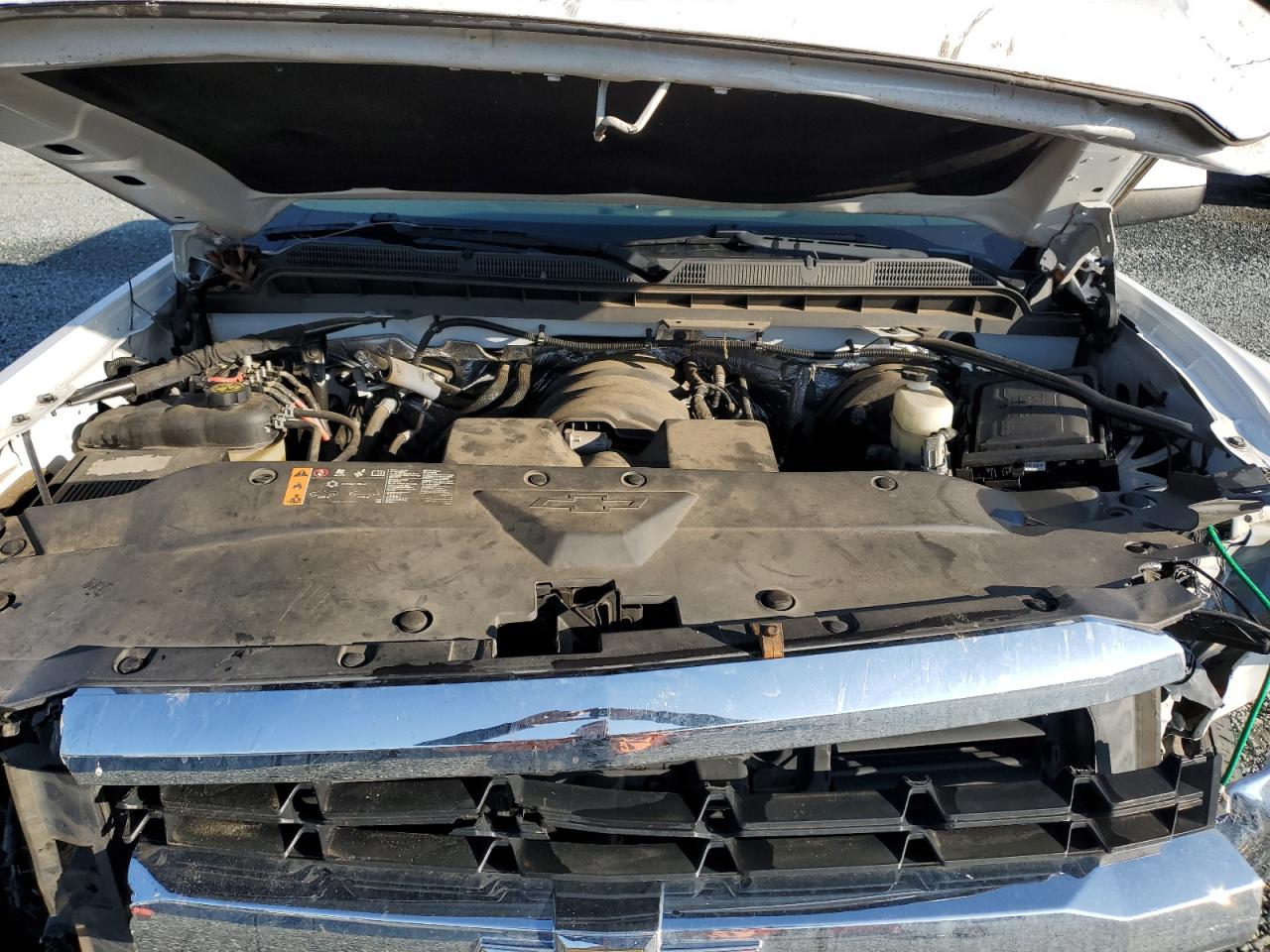2018 Chevrolet Silverado VIN 1GCRCREH7JZ194637 Copart auction photo, all over damage thumbnail 11