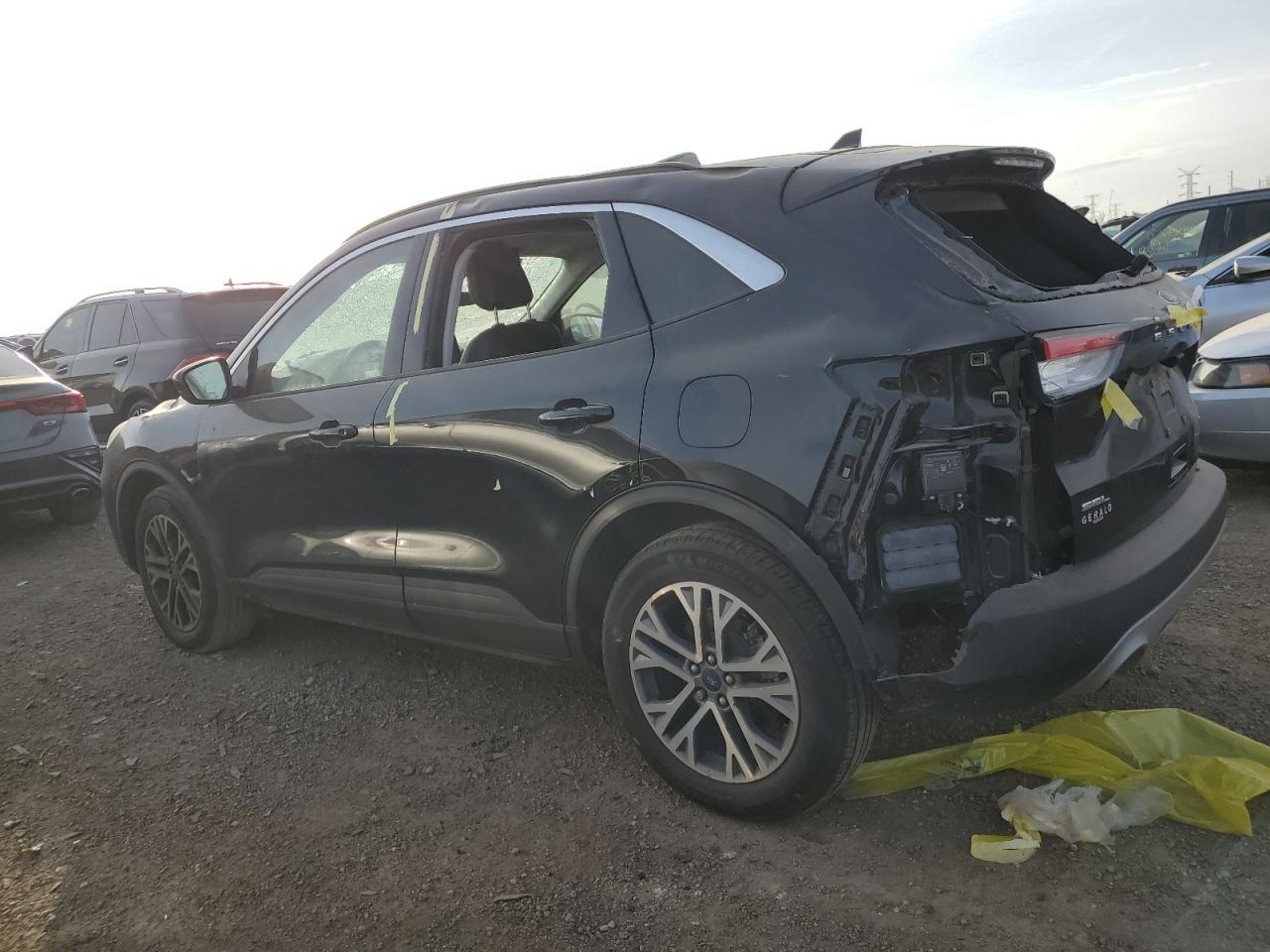 2022 Ford Escape VIN 1FMCU9H65NUB64256 Copart auction photo, front end / rear end damage thumbnail 2