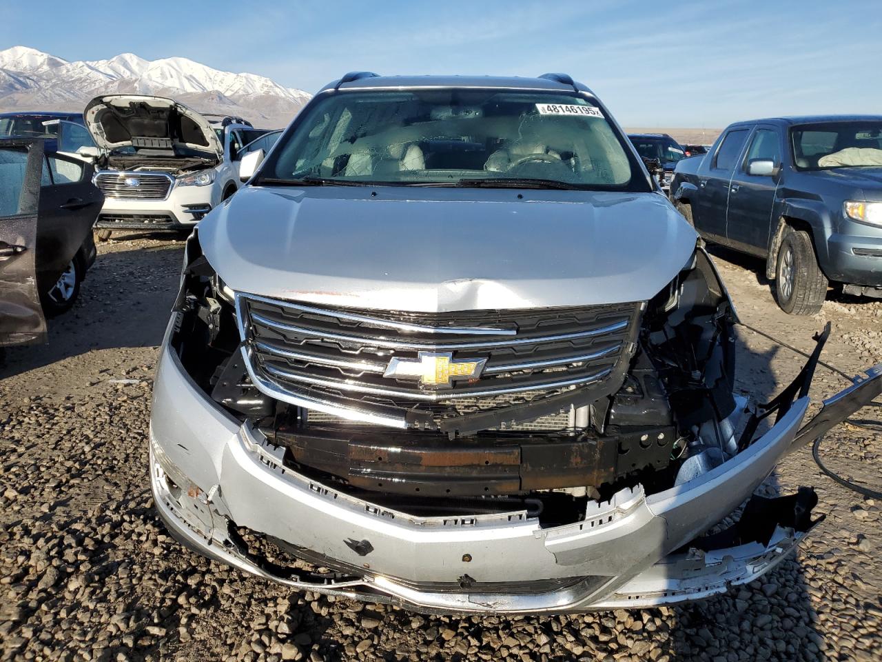2017 Chevrolet Traverse VIN 1GNKRHKD7HJ261474 Copart auction photo, front end damage thumbnail 5