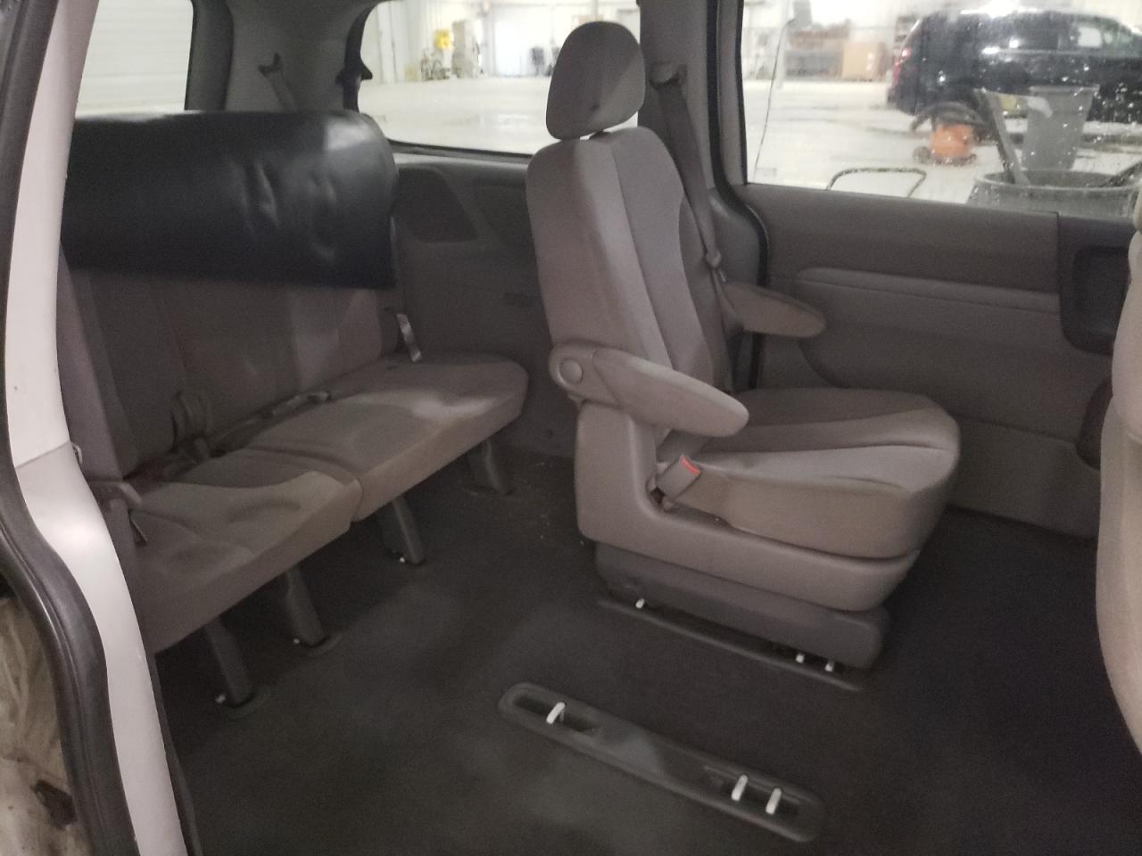 2012 KIA Sedona VIN KNDMG4C75C6456400 Copart auction photo, front end damage thumbnail 11