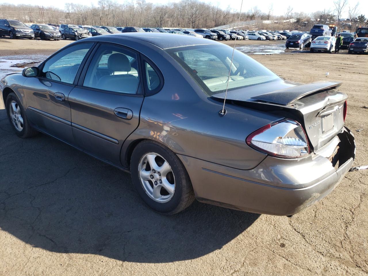 2002 Ford Taurus VIN 1FAFP55S82G123414 Copart auction photo, rear end / minor dent/scratches damage thumbnail 2