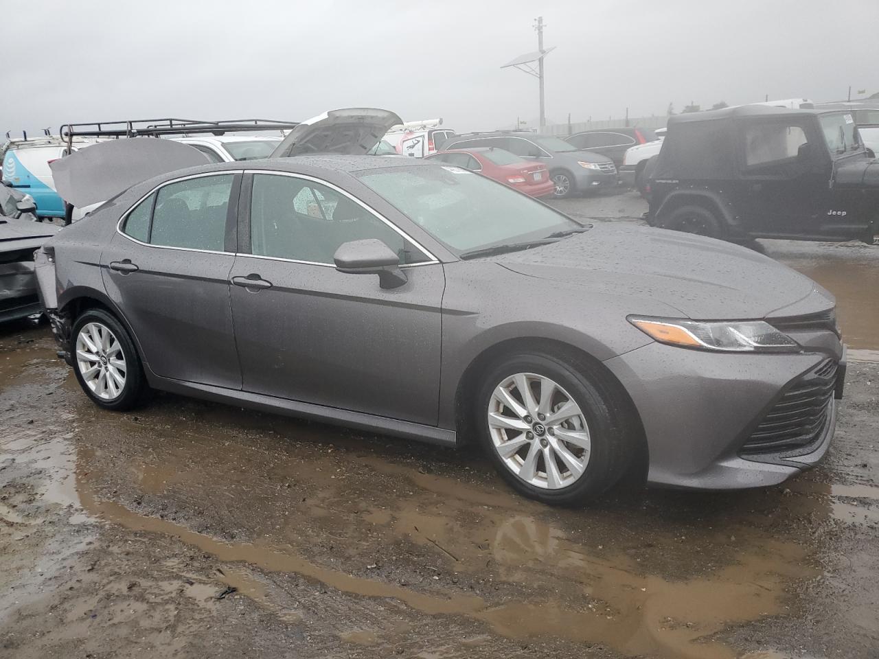 2019 Toyota Camry VIN 4T1B11HK5KU718863 Copart auction photo, rear end damage thumbnail 4