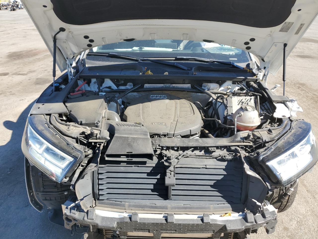 2019 Audi Q5 VIN WA1BNAFY9K2040561 Copart auction photo, front end / side damage thumbnail 12