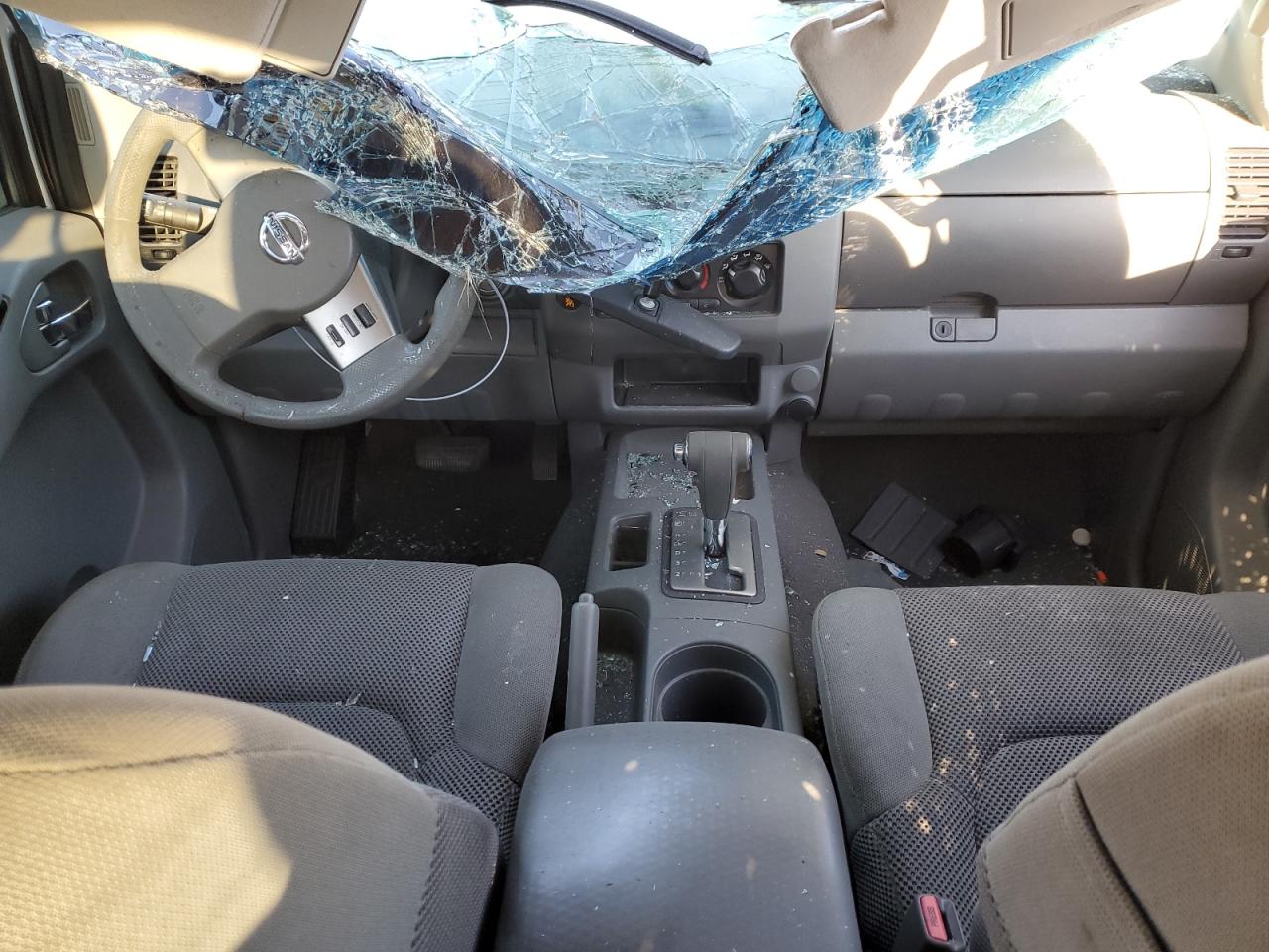 2008 Nissan Navara (Frontier) VIN 1N6AD07U28C424174 Copart auction photo, all over damage thumbnail 8