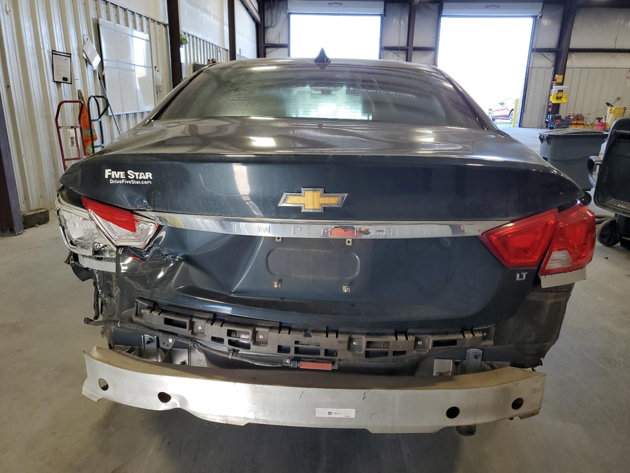 2018 Chevrolet Impala VIN 2G1105S32J9139975 Copart auction photo, rear end / front end damage thumbnail 6