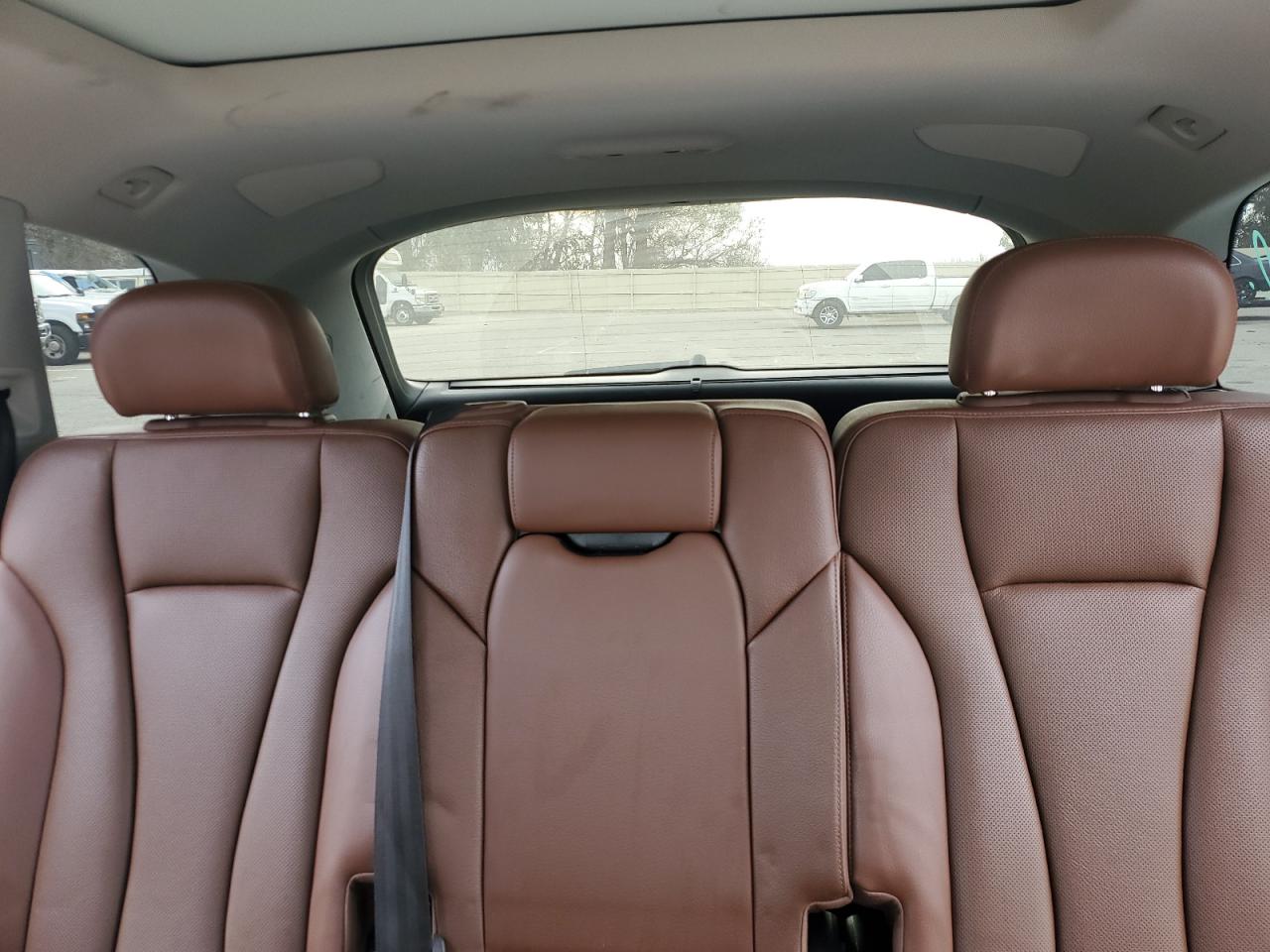 2017 Audi Q7 VIN WA1LAAF79HD036580 Copart auction photo, all over damage thumbnail 10
