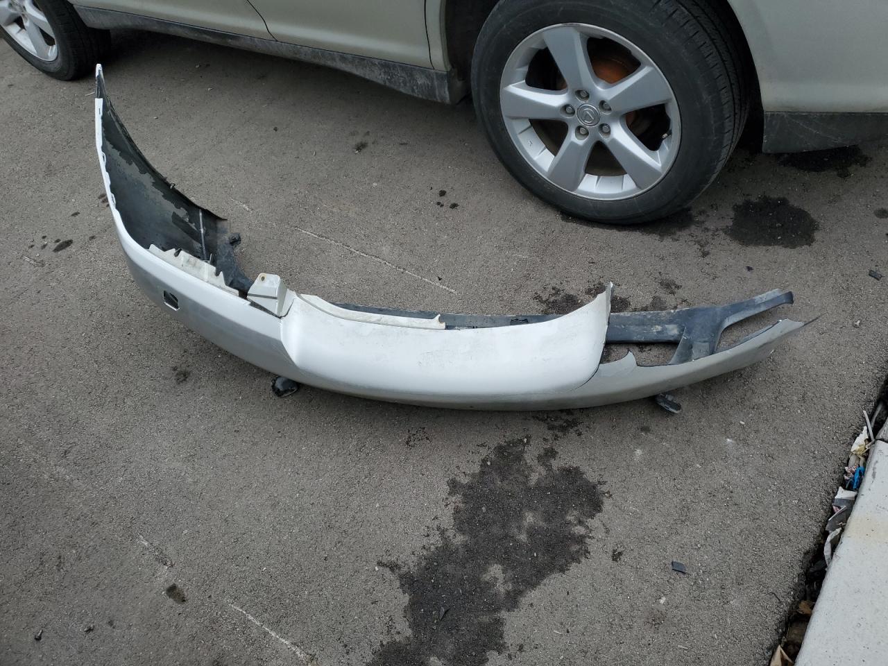 2004 Lexus RX VIN JTJHA31U440030334 Copart auction photo, front end damage thumbnail 12
