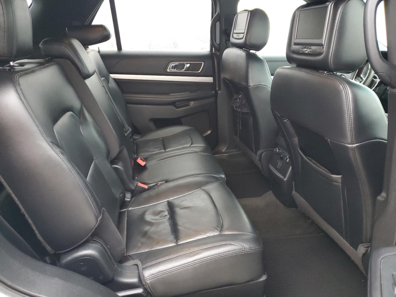2016 Ford Explorer VIN 1FM5K8D89GGA10036 Copart auction photo, front end / undercarriage damage thumbnail 11