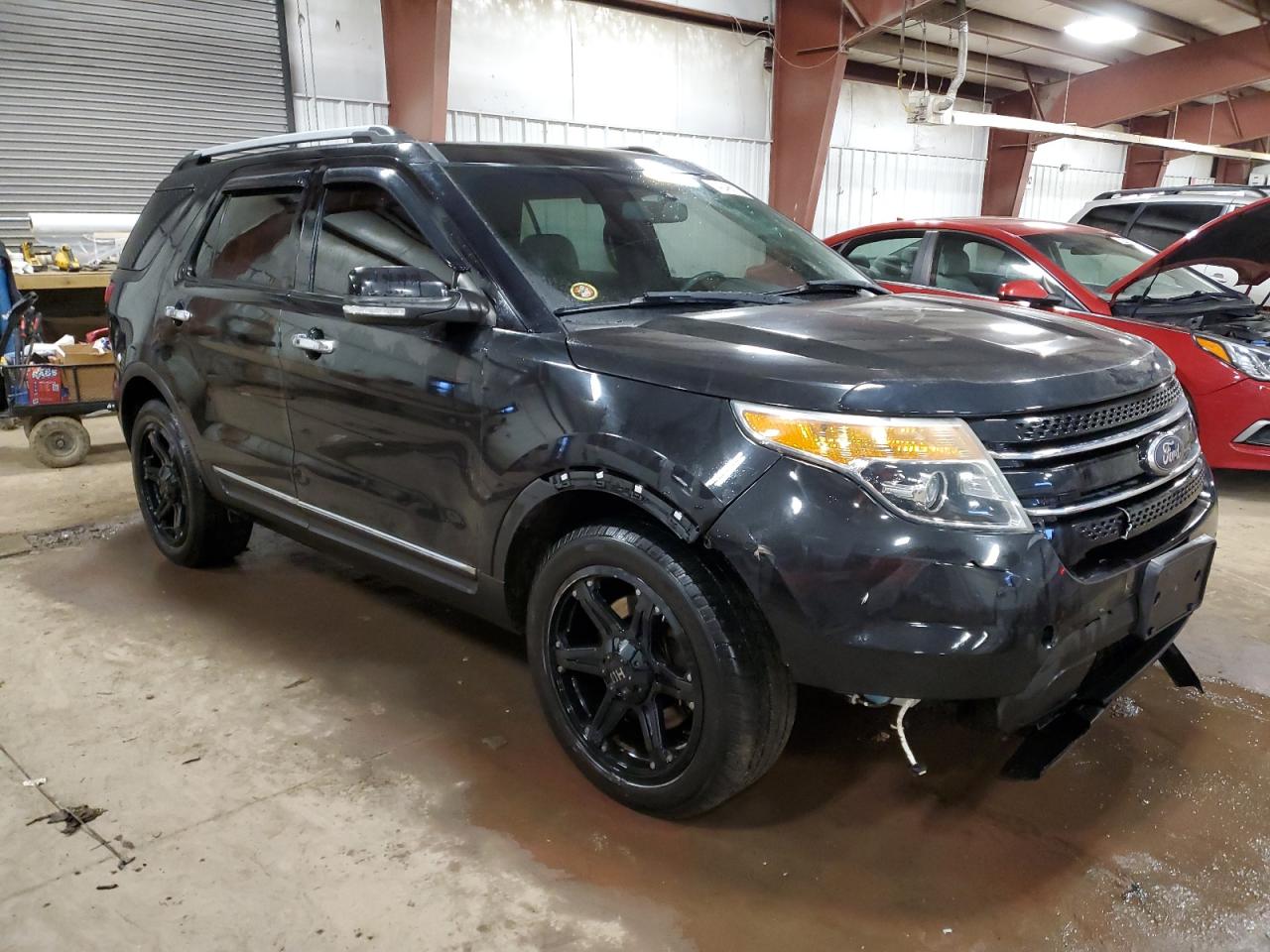 2015 Ford Explorer VIN 1FM5K8F81FGA79279 Copart auction photo, front end / side damage thumbnail 4