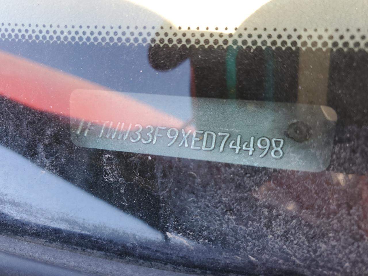 1999 Ford F350 VIN 1FTWW33F9XED74498 Copart auction photo, vandalism damage thumbnail 14