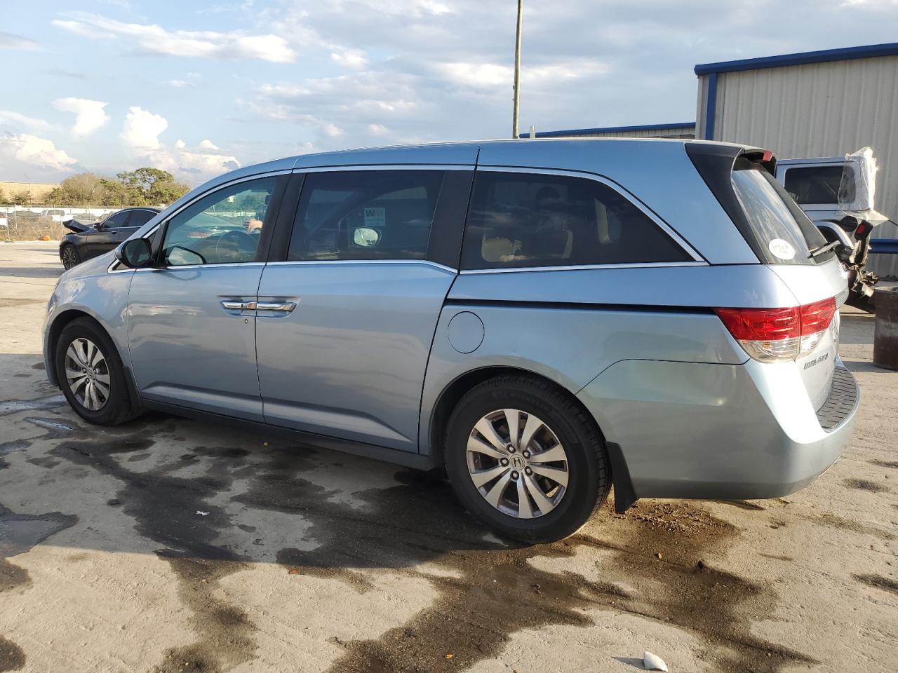 2014 Honda Odyssey VIN 5FNRL5H63EB030154 Copart auction photo, front end damage thumbnail 2