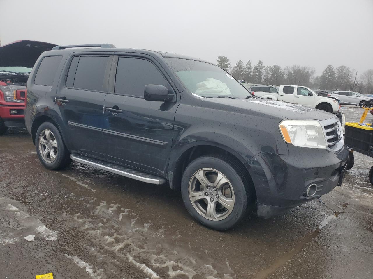 2013 Honda Pilot VIN 5FNYF4H5XDB037539 Copart auction photo, front end / side damage thumbnail 4