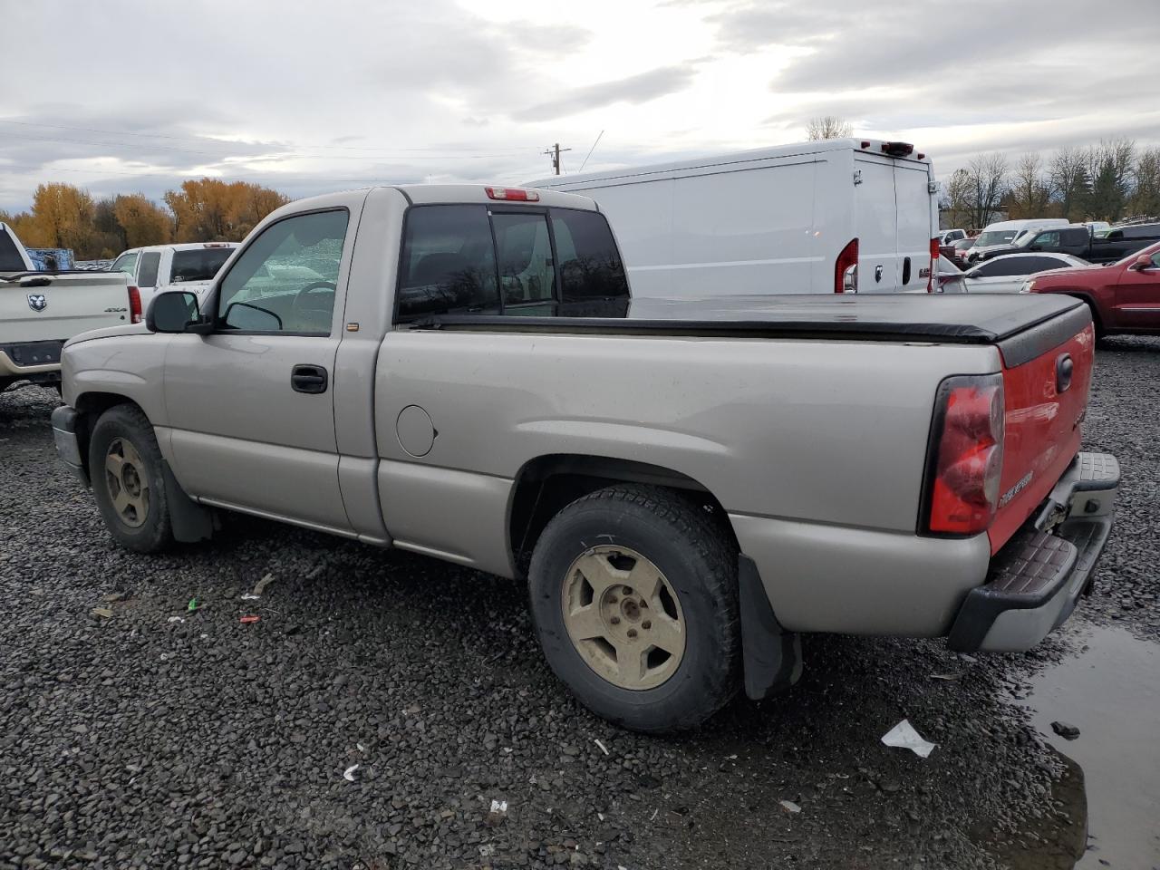 2005 Chevrolet Silverado VIN 1GCEC14X45Z150447 Copart auction photo, partial repair / mechanical damage thumbnail 2