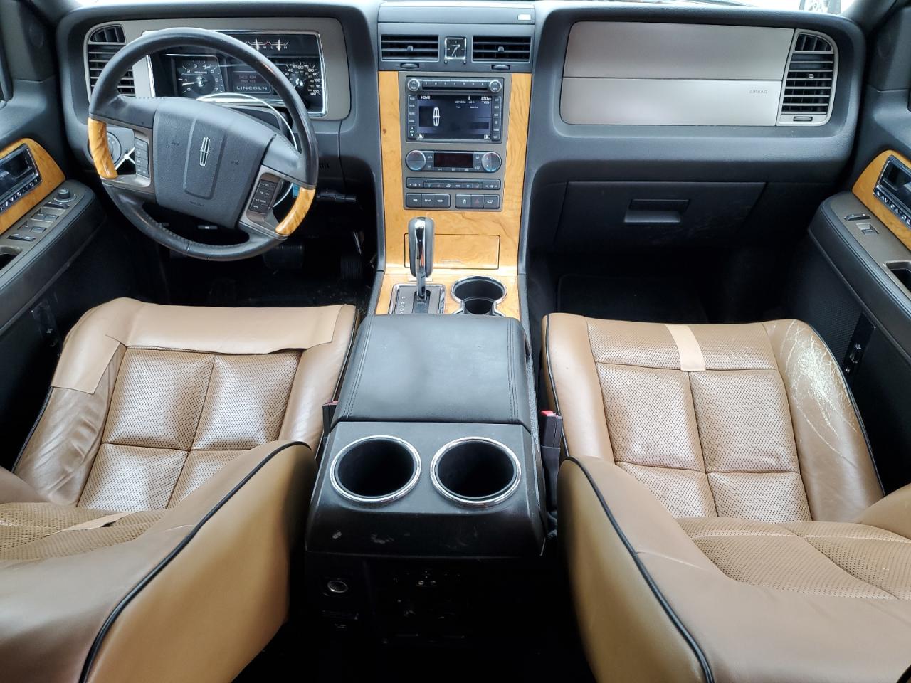 2011 Lincoln Navigator VIN 5LMJJ2H57BEJ04335 Copart auction photo, rear end damage thumbnail 8