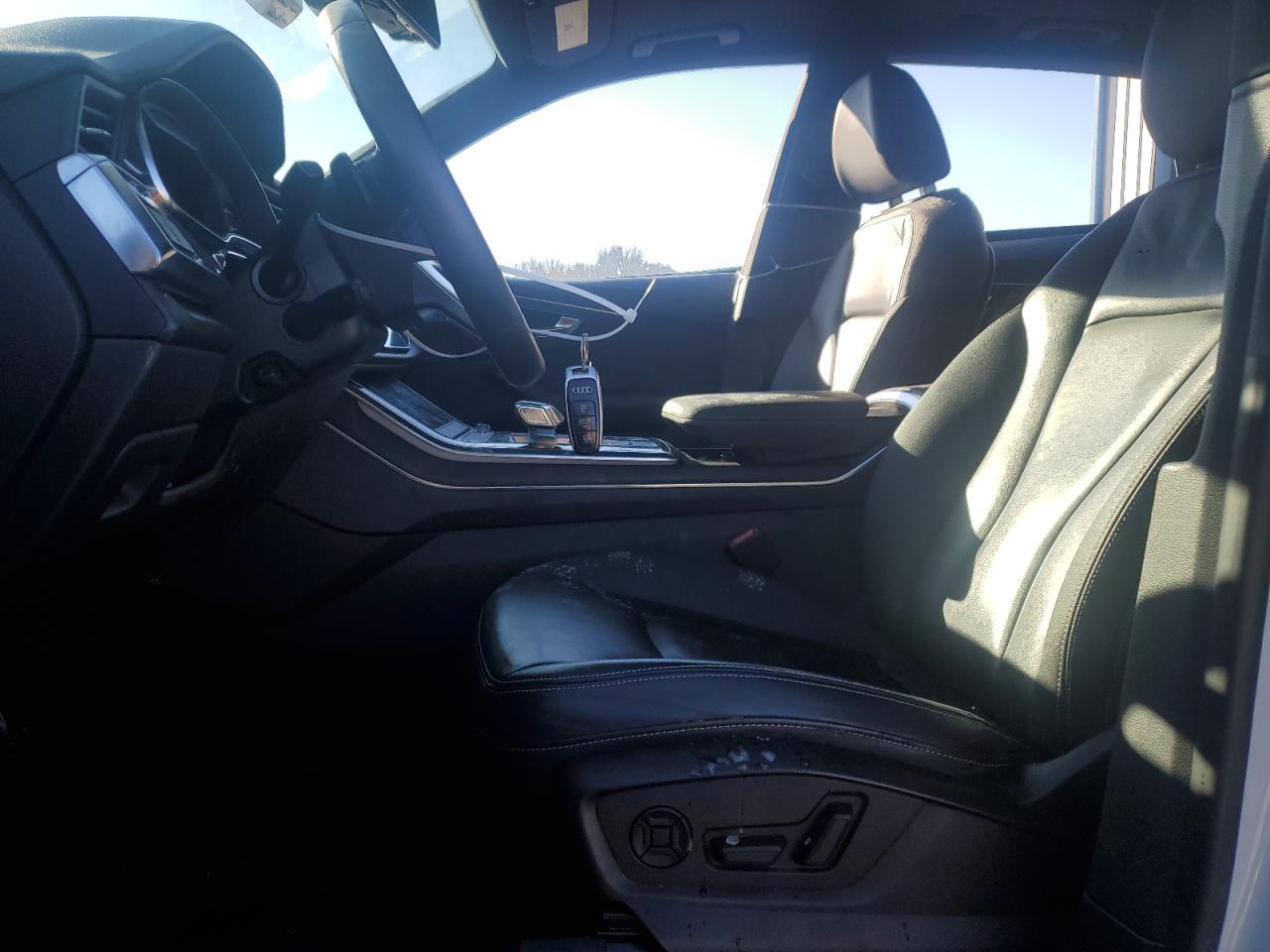 2021 Audi Q8 VIN WA1AVAF15MD014688 Copart auction photo, side / front end damage thumbnail 7
