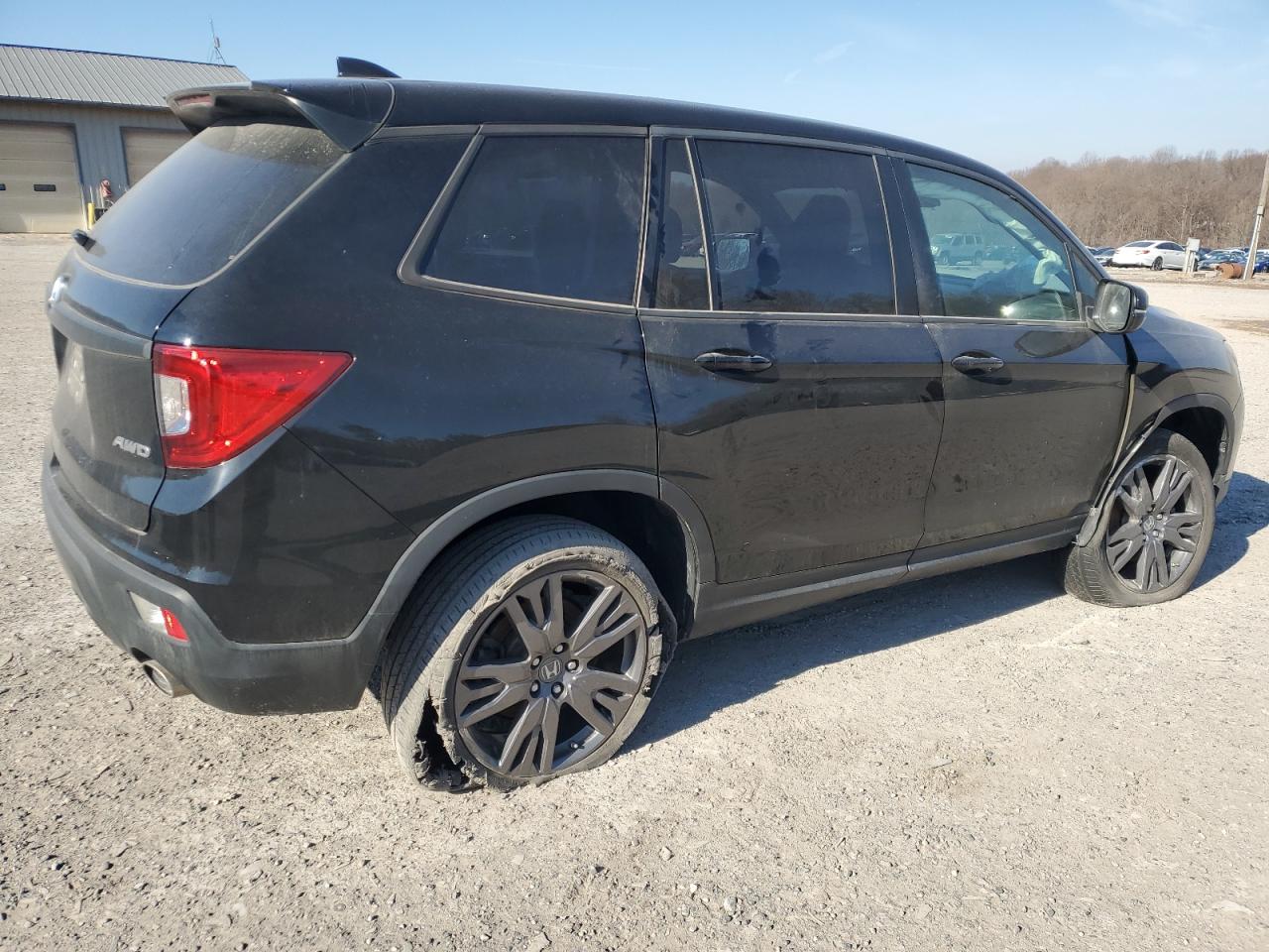 2021 Honda Passport VIN 5FNYF8H54MB028035 Copart auction photo, front end damage thumbnail 3