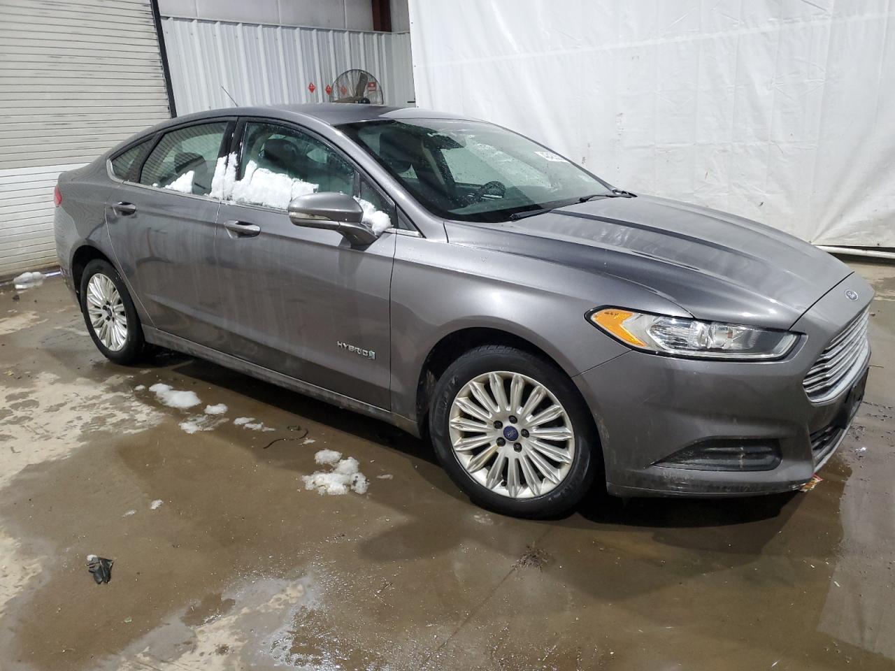 2014 Ford Fusion VIN 3FA6P0LU0ER172806 Copart auction photo, front end / rear end damage thumbnail 4