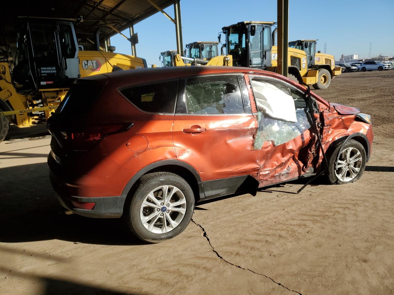 2019 Ford Escape VIN 1FMCU0GD5KUC55194 Copart auction photo, side damage thumbnail 3