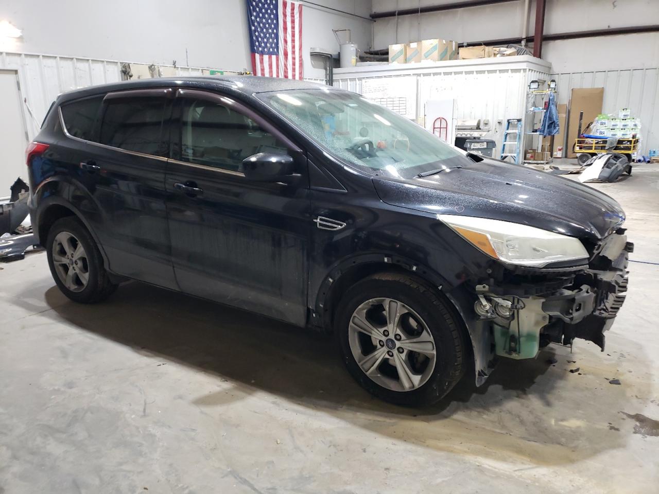 2014 Ford Escape VIN 1FMCU0GX6EUA78122 Copart auction photo, front end / side damage thumbnail 4