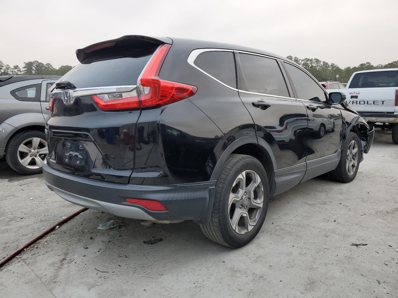 2018 Honda CR-V VIN 7FARW1H88JE016105 Copart auction photo, front end damage thumbnail 3
