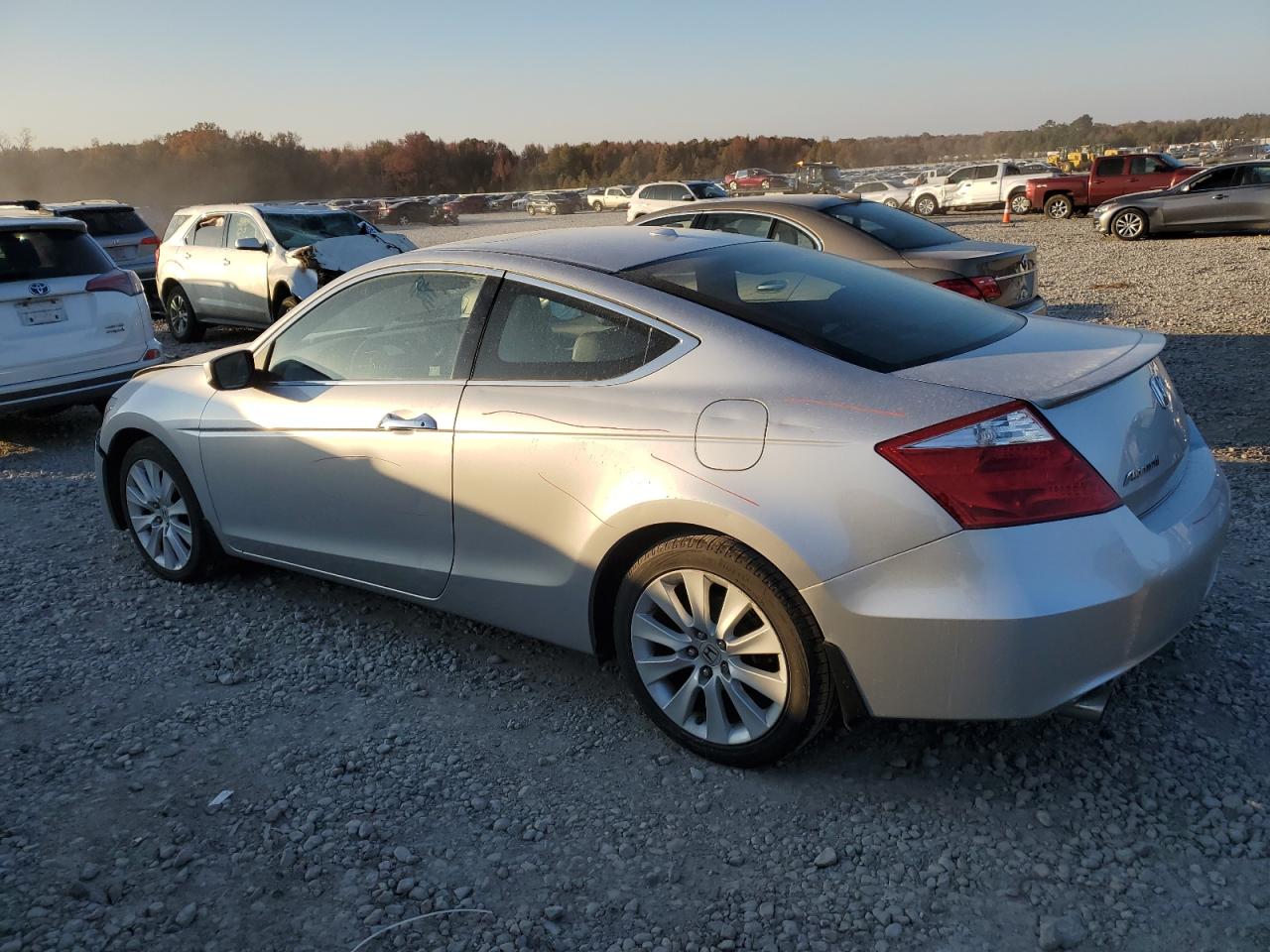 2010 Honda Accord VIN 1HGCS2B85AA004564 Copart auction photo, front end / side damage thumbnail 2