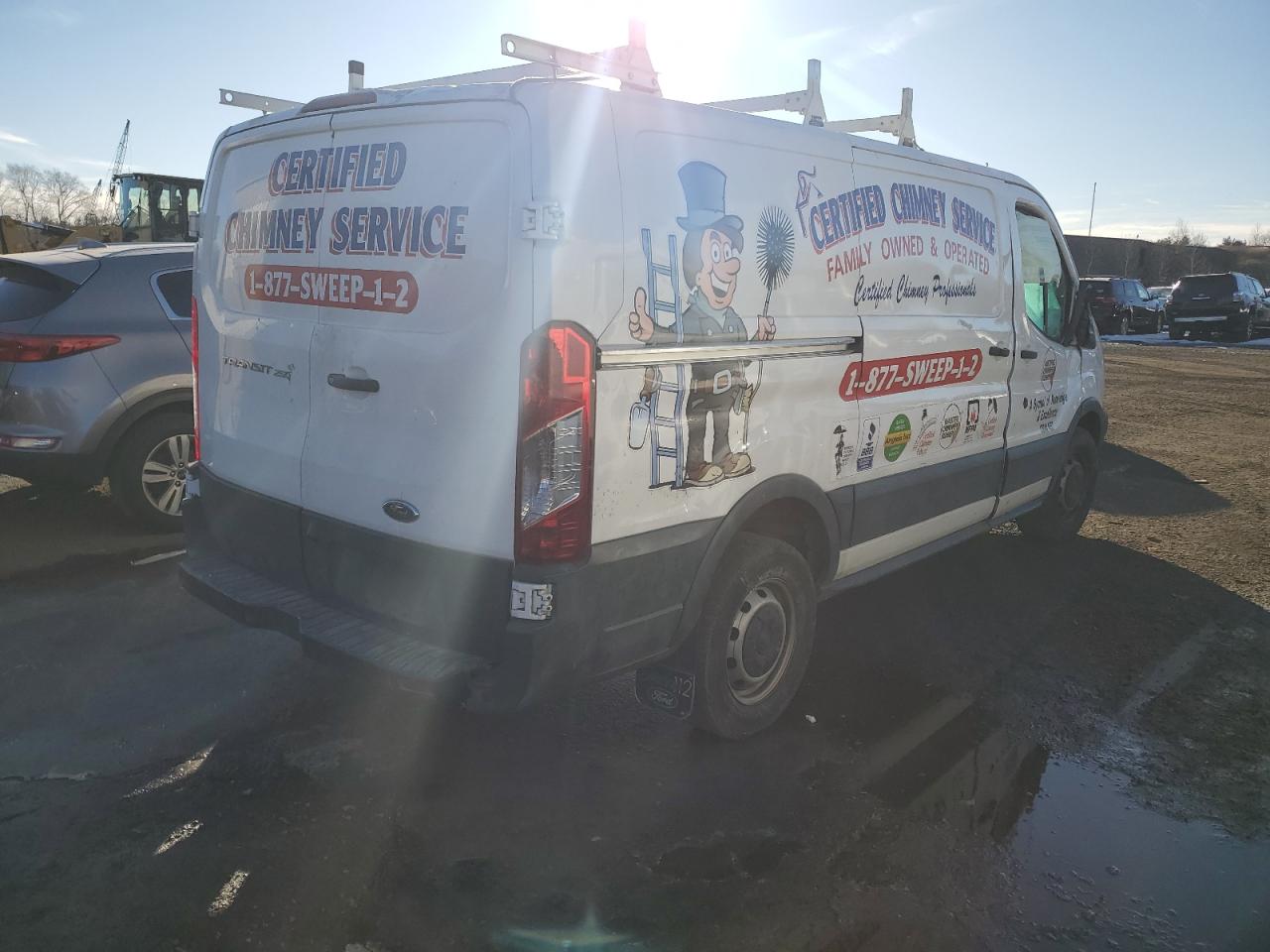 2018 Ford Transit VIN 1FTYR1YMXJKA15066 Copart auction photo, side / front end damage thumbnail 3