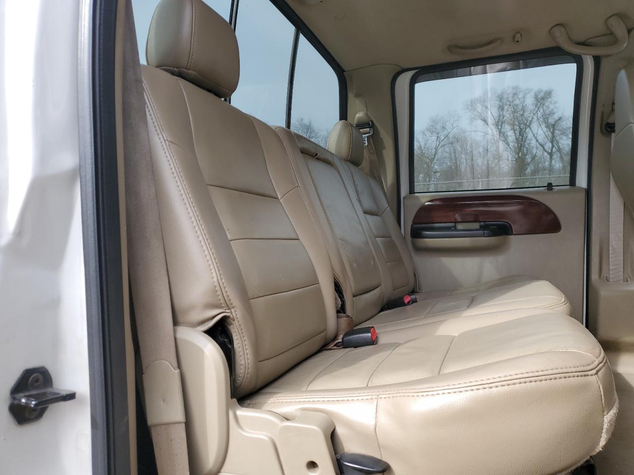 2005 Ford F350 VIN 1FTWW31P75EB88287 Copart auction photo, front end damage thumbnail 10