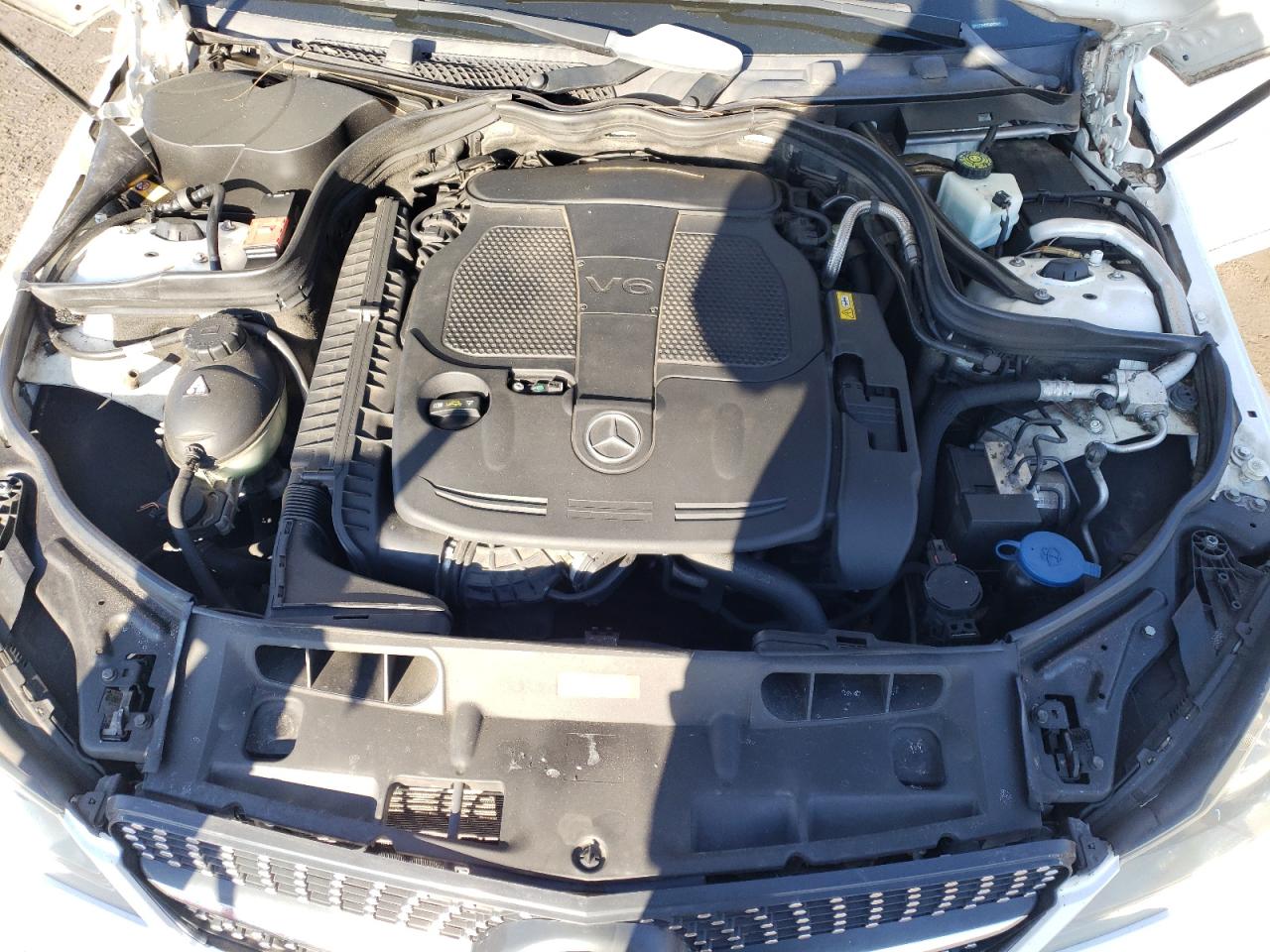 2014 Mercedes-Benz C-klasse VIN WDDGF8AB3EA932065 Copart auction photo, side damage thumbnail 11