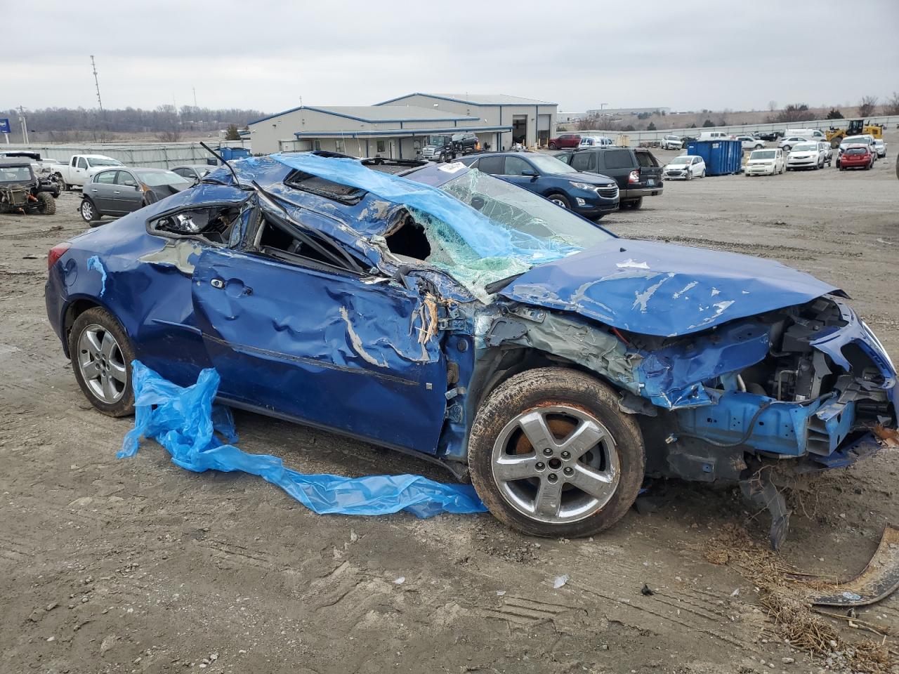 2006 Pontiac G6 VIN 1G2ZH158464178231 Copart auction photo, side / all over damage thumbnail 4