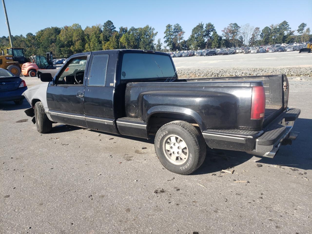 1994 Chevrolet GMT-400 VIN 2GCEC19K6R1214838 Copart auction photo, all over / frame damage damage thumbnail 2