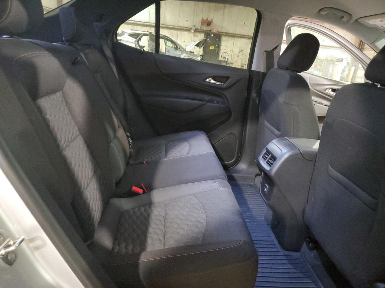 2019 Chevrolet Equinox VIN 3GNAXKEV4KS535528 Copart auction photo, front end / minor dent/scratches damage thumbnail 12