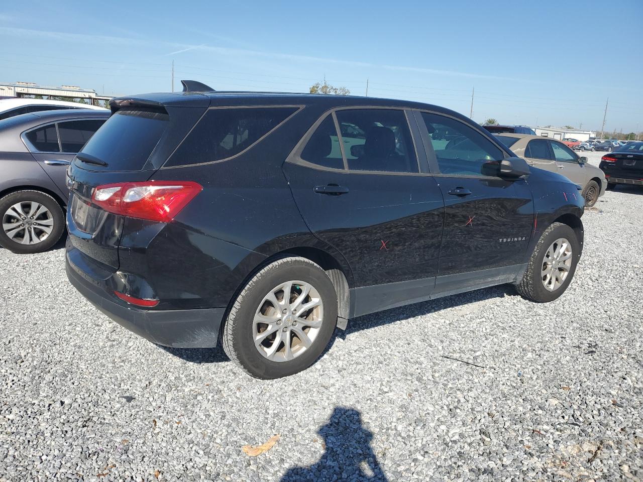2020 Chevrolet Equinox VIN 2GNAXHEVXL6282394 Copart auction photo, front end damage thumbnail 3