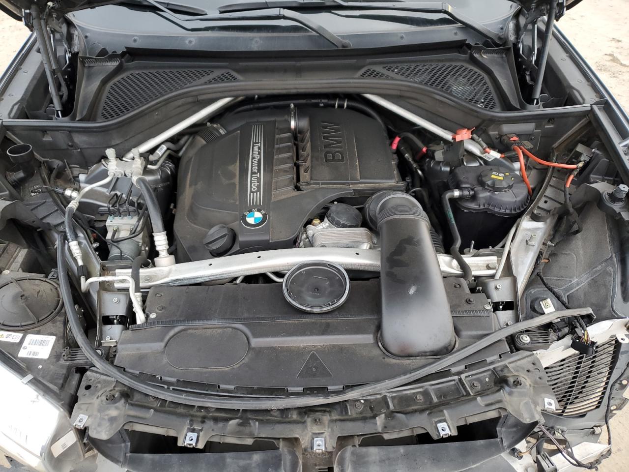 2018 BMW X5 VIN 5UXKR2C55J0Z17808 Copart auction photo, front end damage thumbnail 12