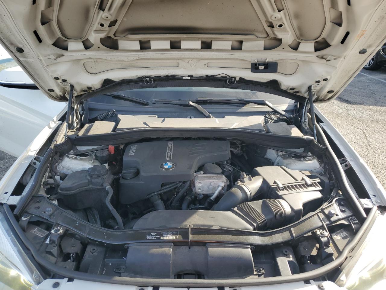 2014 BMW X1 VIN WBAVM1C50EVW55158 Copart auction photo, minor dent/scratches damage thumbnail 11
