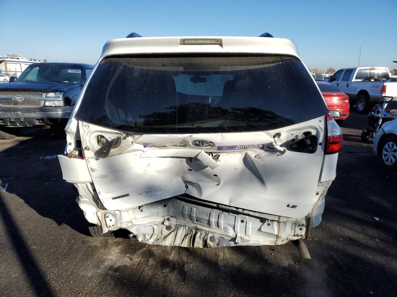 2015 Toyota Sienna VIN 5TDKK3DC0FS580669 Copart auction photo, rear end damage thumbnail 6