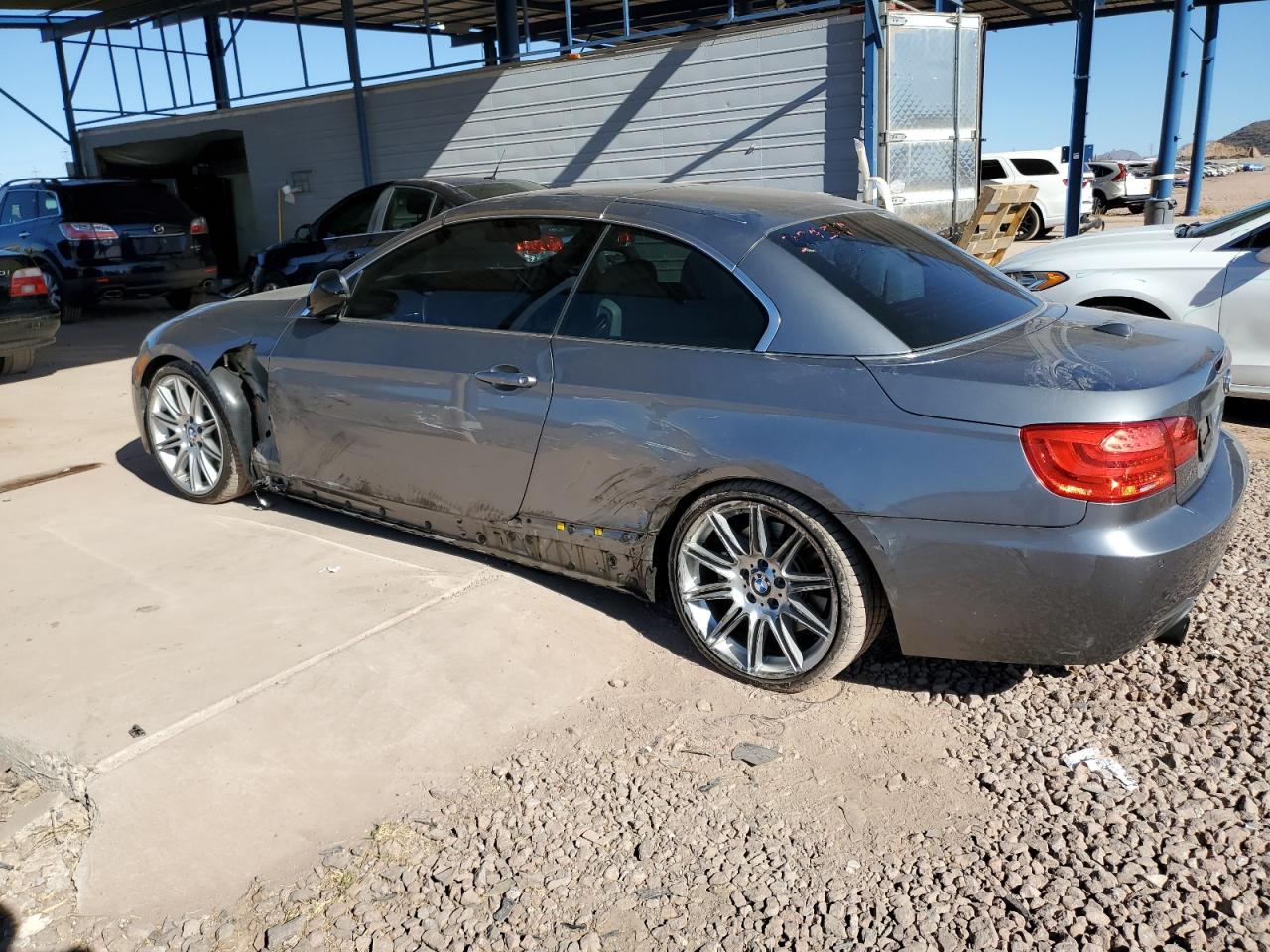 2011 BMW 3er VIN WBADX1C52BE394341 Copart auction photo, side damage thumbnail 2