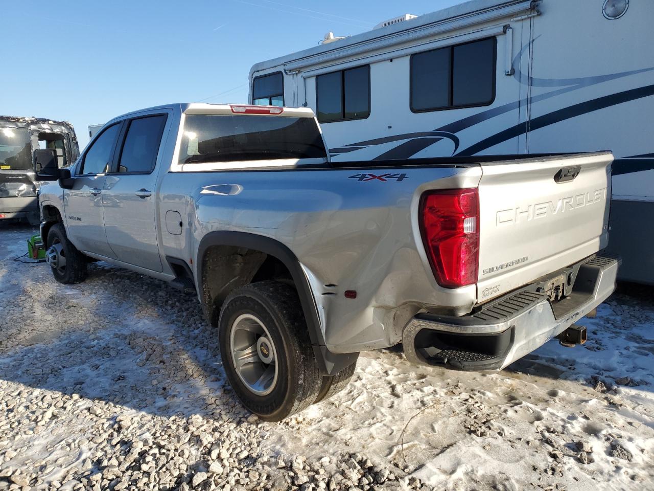 2022 Chevrolet Silverado VIN 1GC4YTEY5NF104238 Copart auction photo, all over damage thumbnail 2