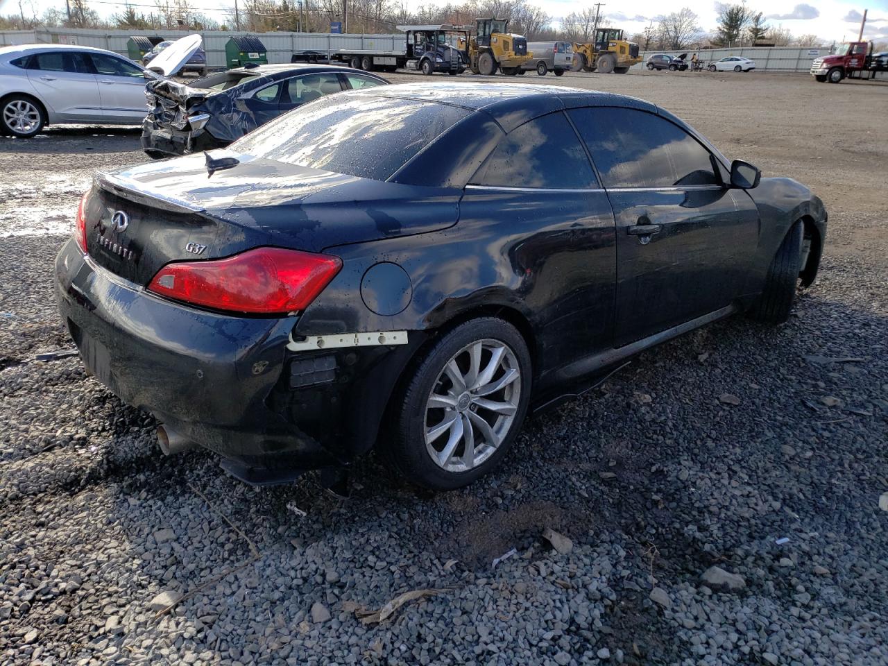 2011 Infiniti G VIN JN1CV6FE9BM954426 Copart auction photo, front end / side damage thumbnail 3