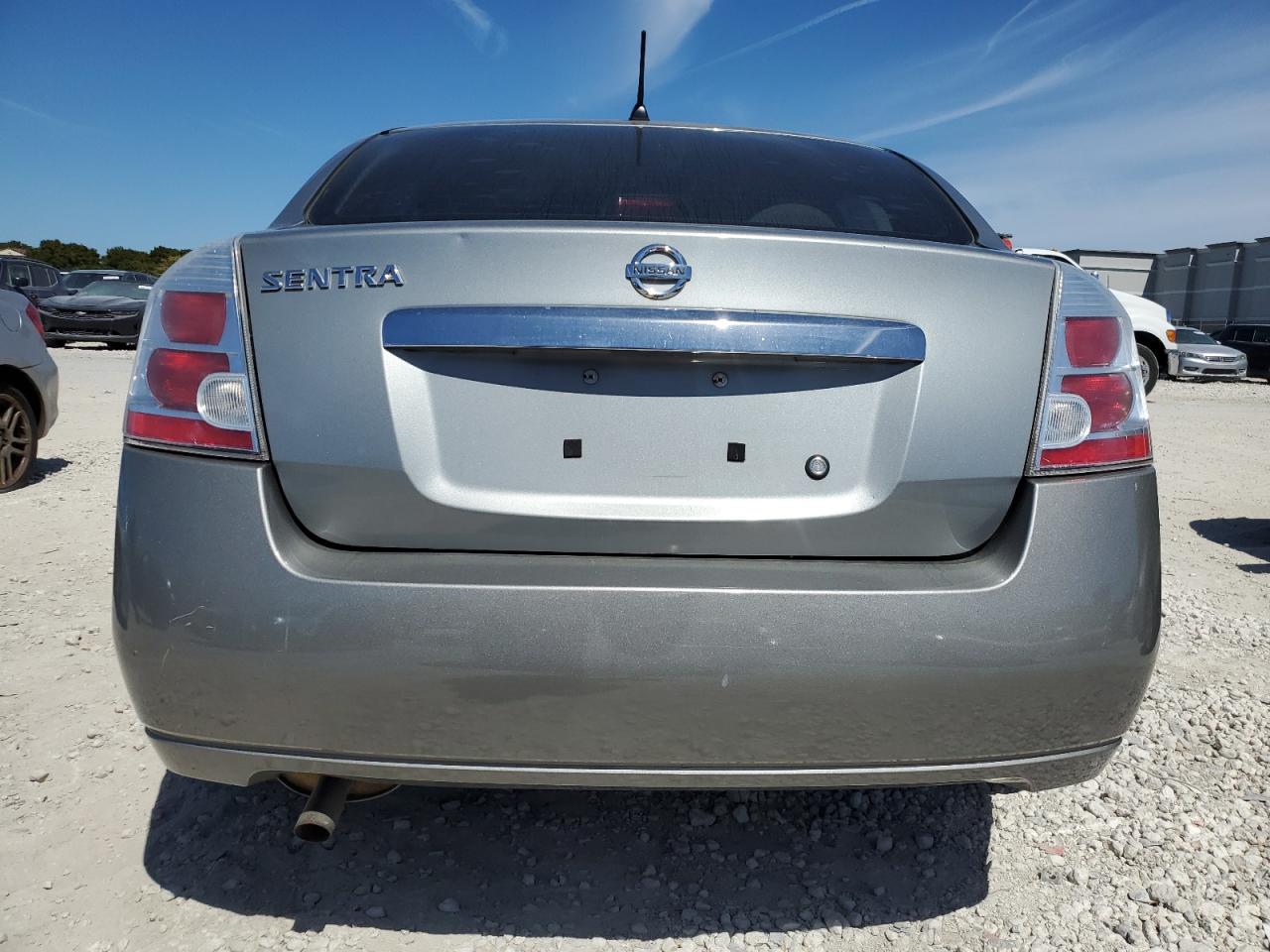 2010 Nissan Sentra VIN 3N1AB6APXAL647087 Copart auction photo, minor dent/scratches damage thumbnail 6