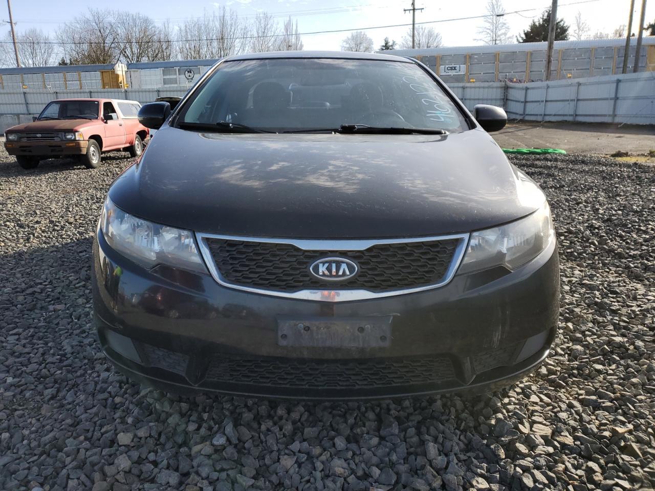 2012 KIA Forte VIN KNAFT4A28C5520928 Copart auction photo, minor dent/scratches damage thumbnail 5