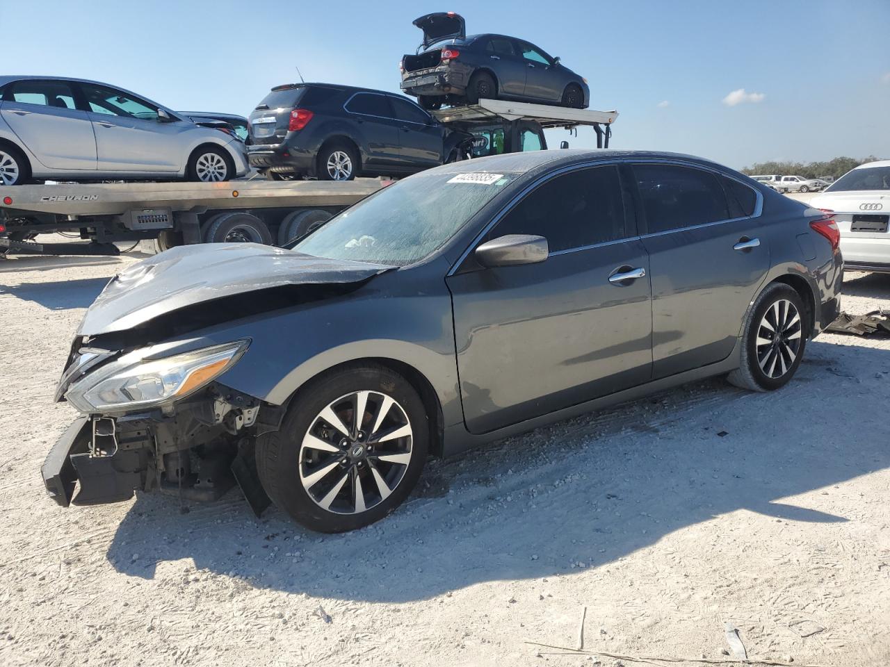 2017 Nissan Altima VIN 1N4AL3AP5HC256143