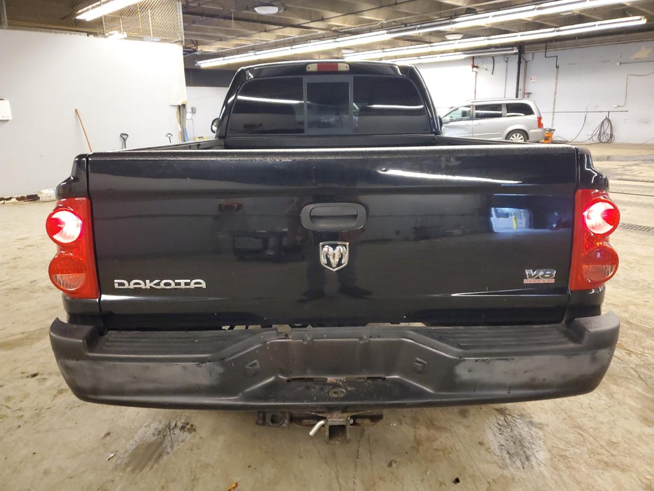 2005 Dodge Dakota VIN 1D3HW42N25S134819 Copart auction photo, front end / side damage thumbnail 6